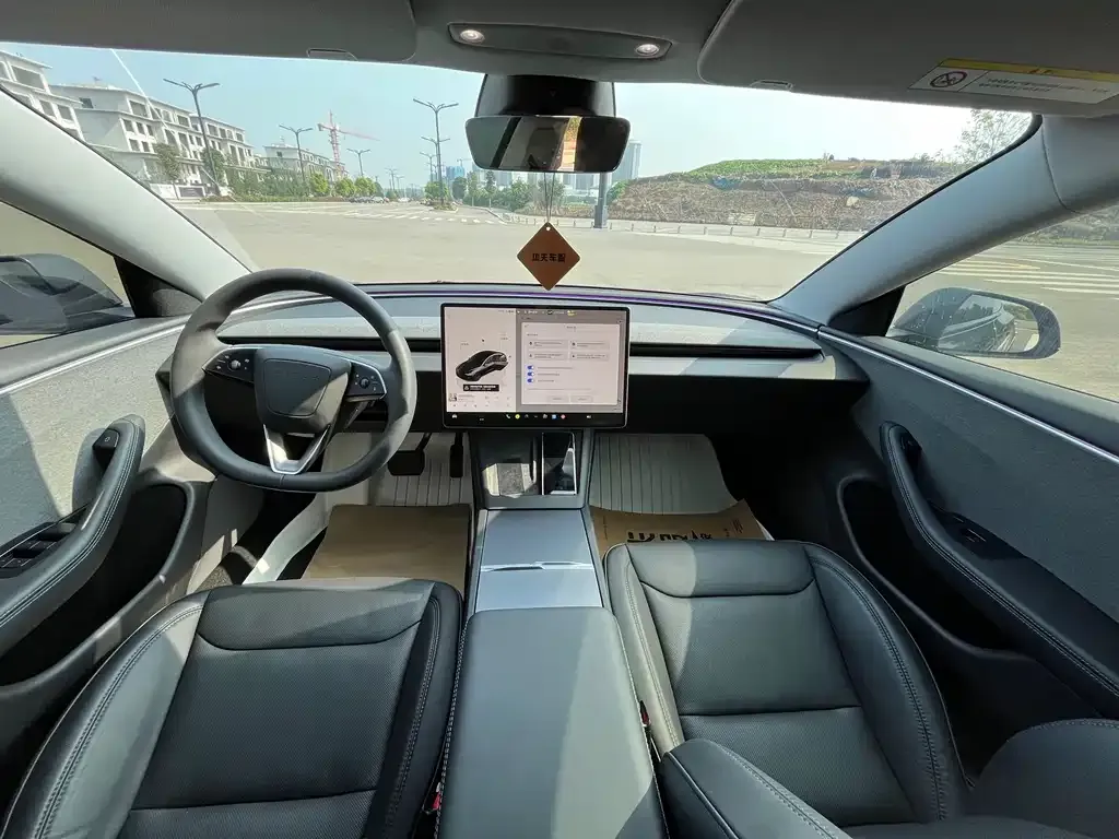 Tesla Model 3 2024 из CN, фото 4