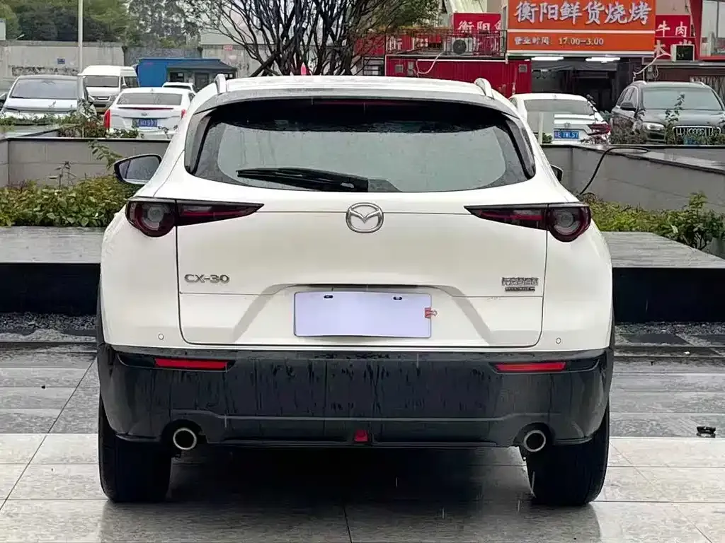 Mazda CX-30 2022 из CN, фото 9