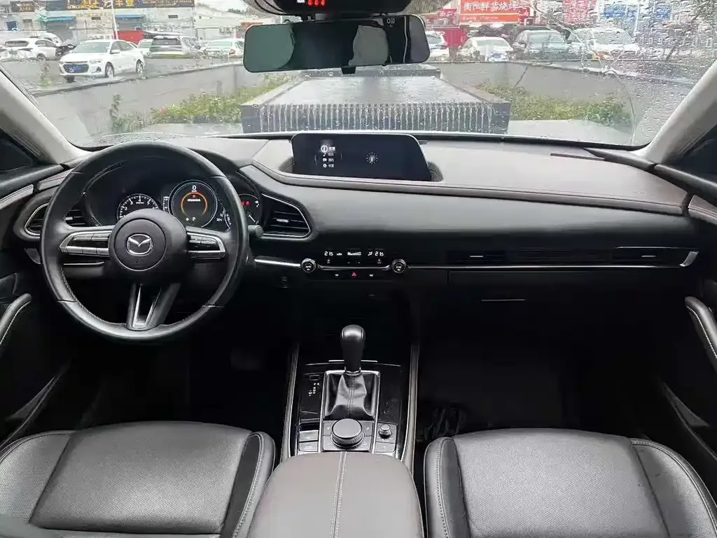 Mazda CX-30 2022 из CN, фото 10