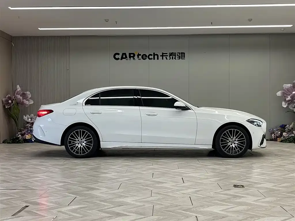 Mercedes-Benz C-Class — фото 4