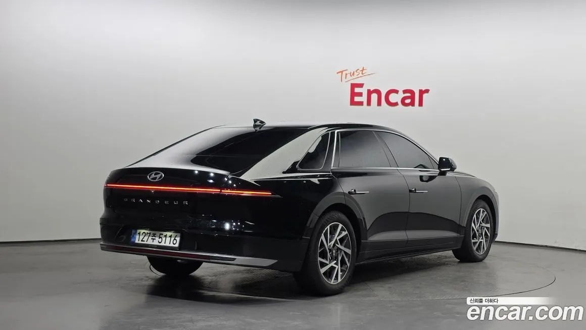 Hyundai Grandeur 2023 из KR, фото 3