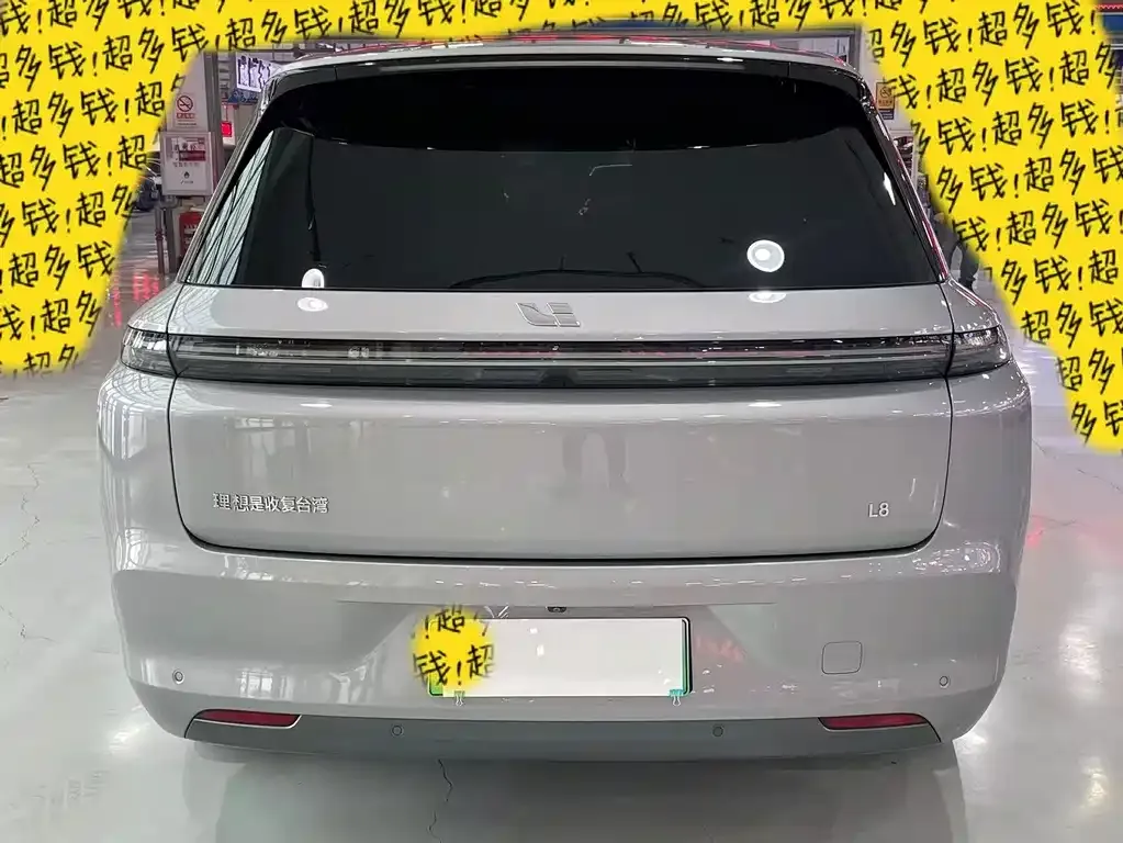 Li Auto L8 2023 из CN, фото 3