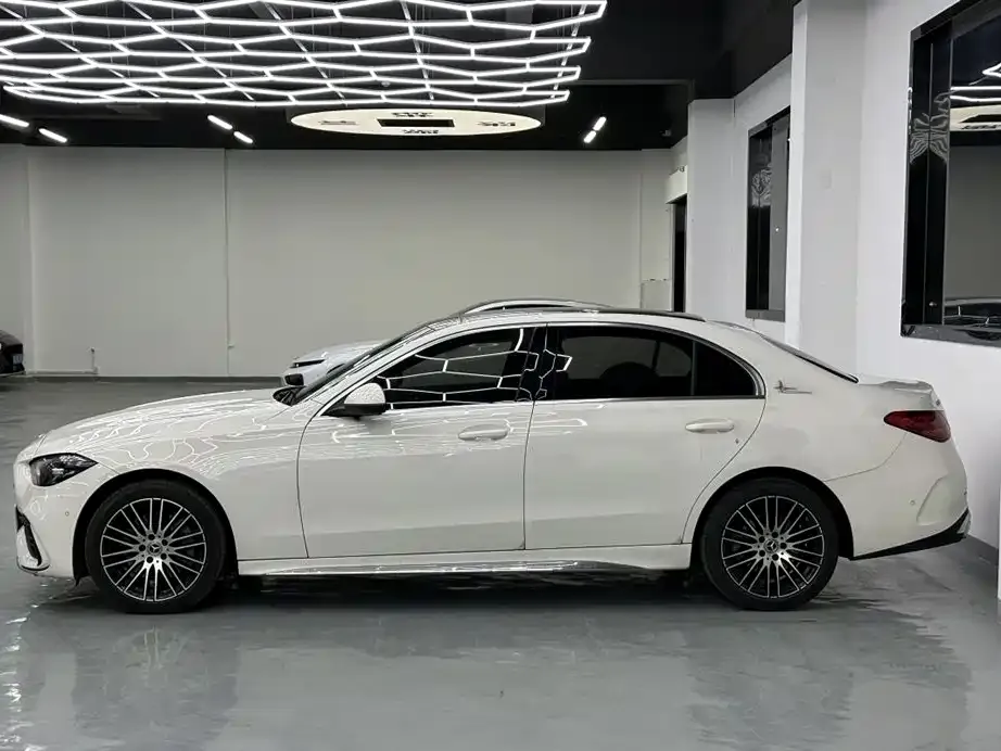 Mercedes-Benz C-Class 2024 из CN, фото 4