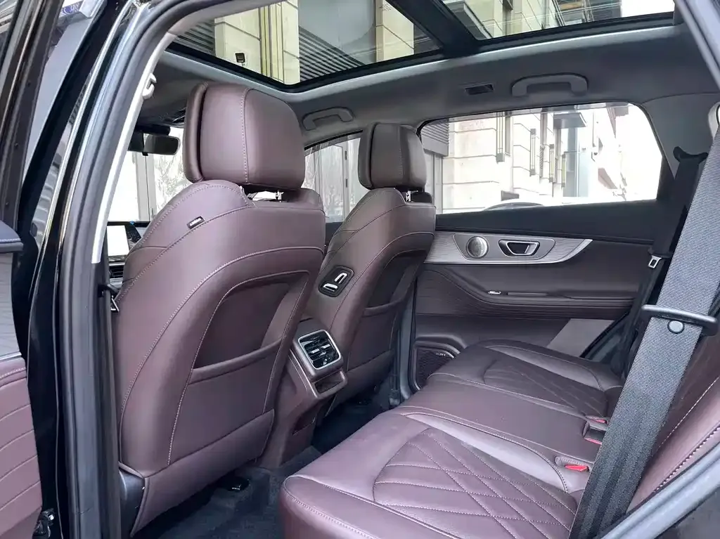 Chery Tiggo 8 PRO — фото 5