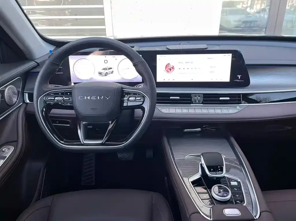 Chery Tiggo 8 PRO — фото 3