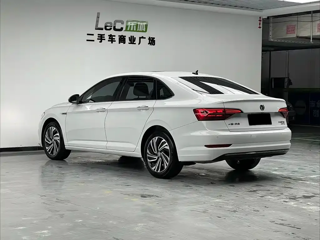 Volkswagen Sagitar 2022 из CN, фото 3