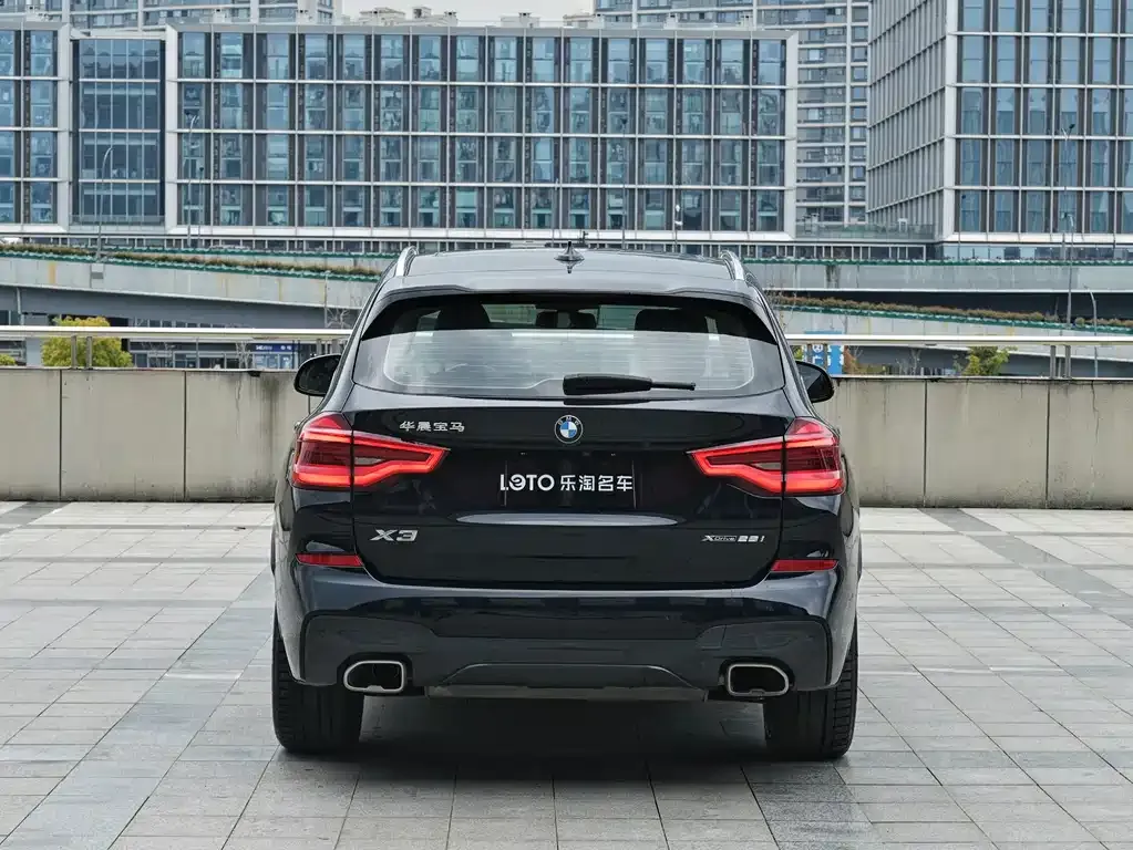 BMW X3 — фото 2