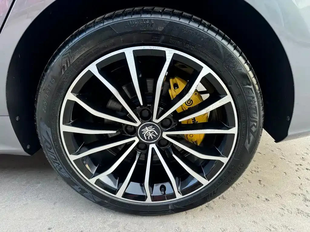 BYD Qin PLUS 2022 из CN, фото 8