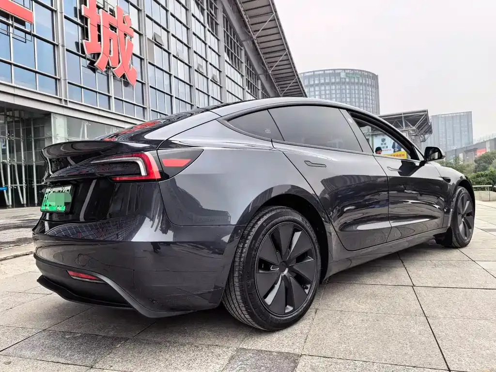 Tesla Model 3 2024 из CN, фото 7