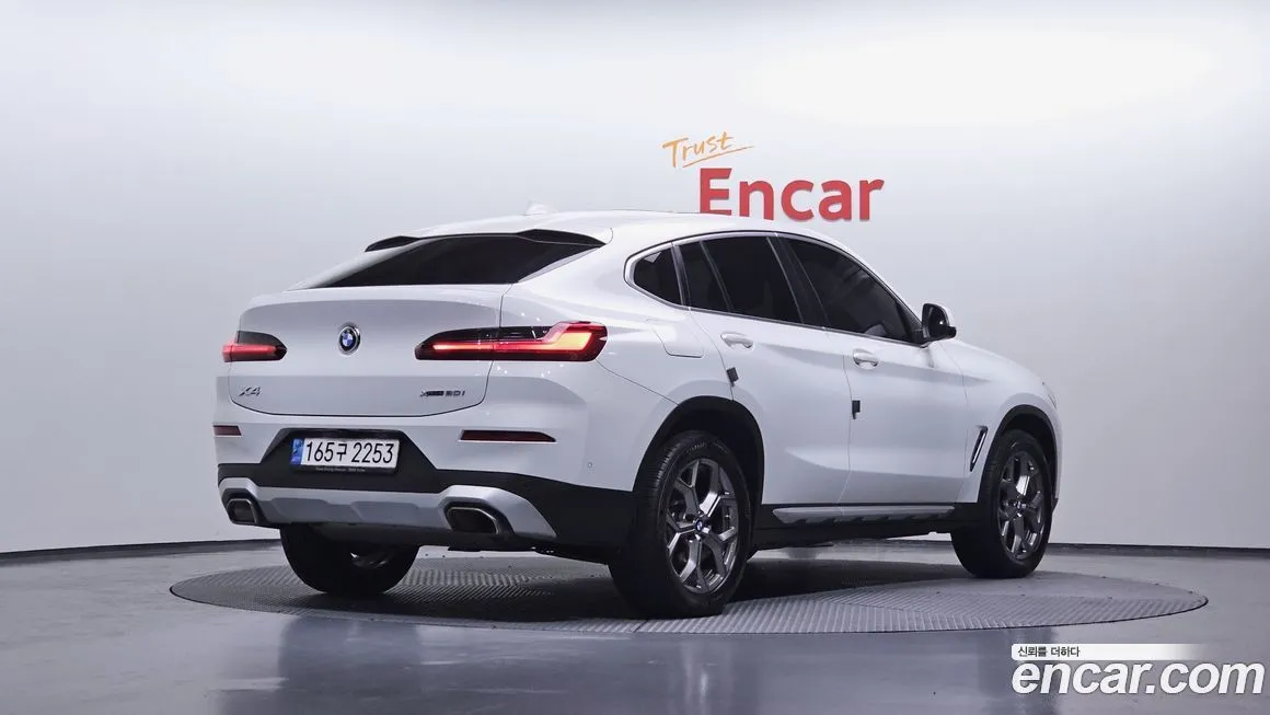 BMW X4 2022 из KR, фото 3