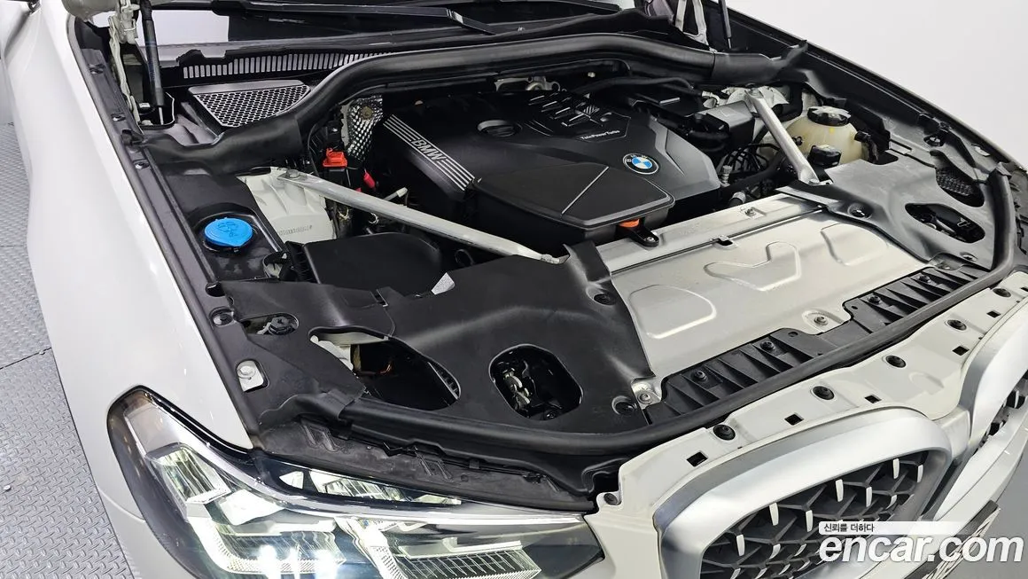 BMW X4 2022 из KR, фото 10