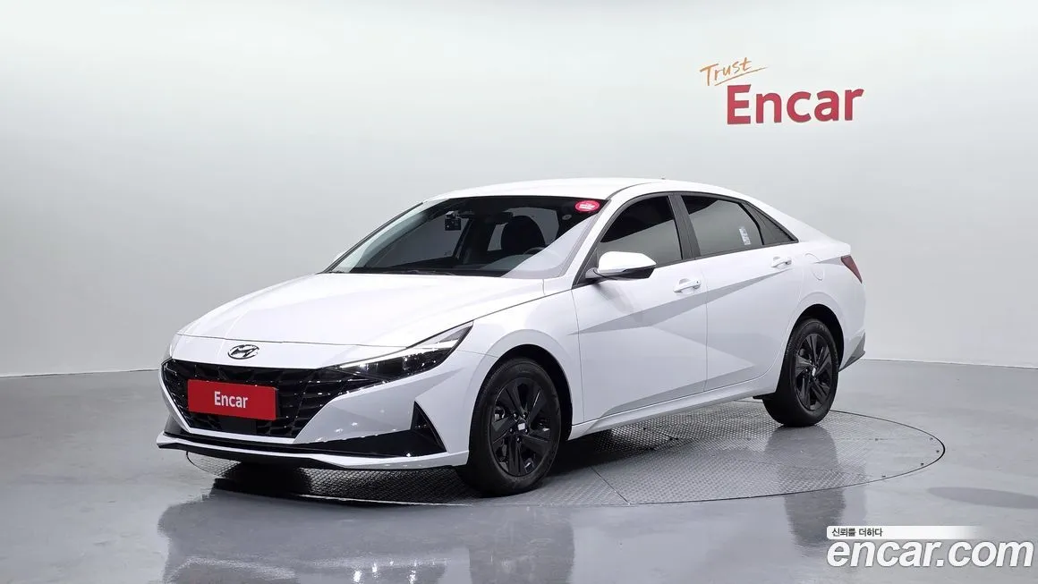 Hyundai AVANTE 2023 из KR, фото 1