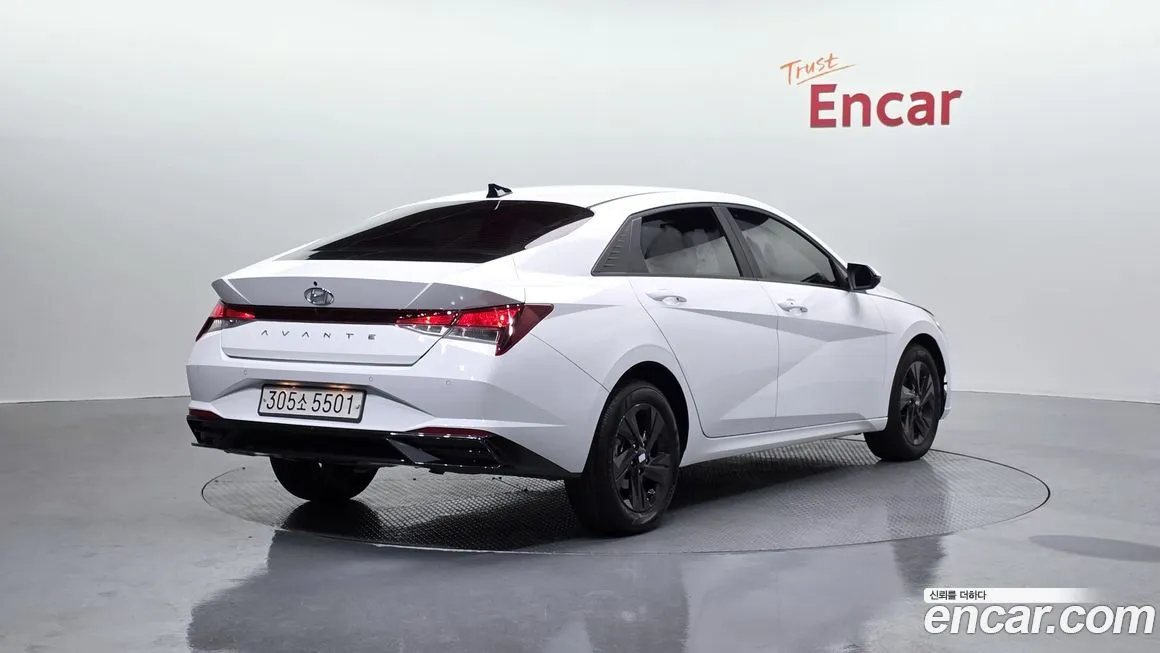 Hyundai AVANTE 2023 из KR, фото 3