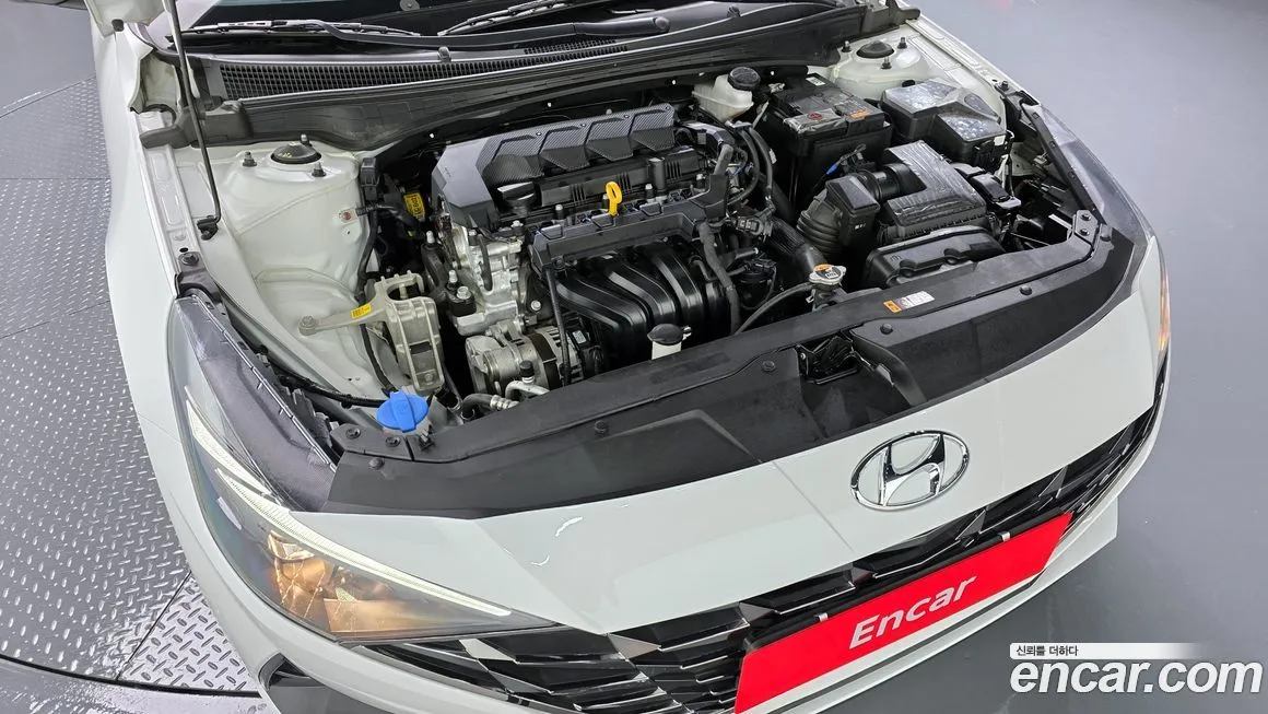 Hyundai AVANTE 2023 из KR, фото 10
