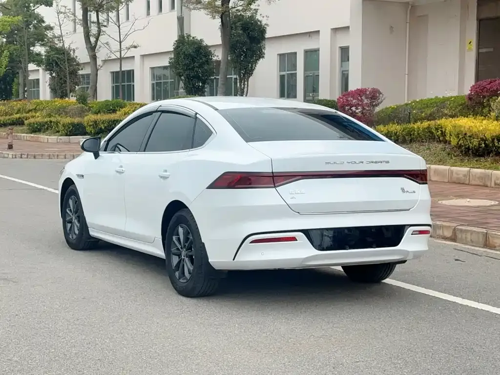 BYD Qin PLUS — фото 10