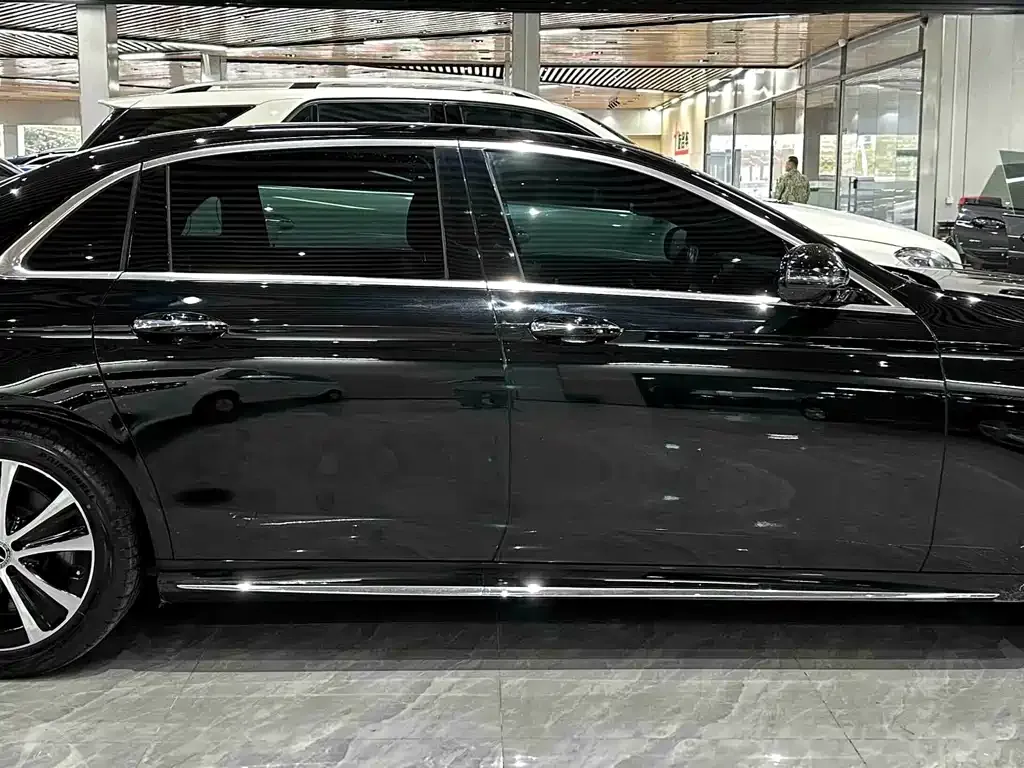 Mercedes-Benz E-Class New Energy — фото 5
