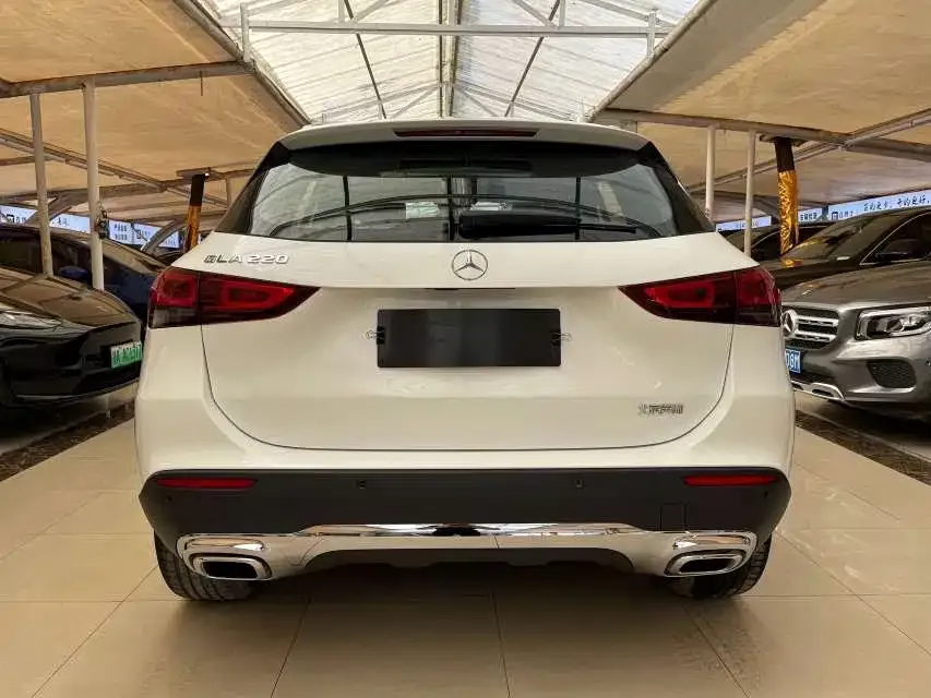 Mercedes-Benz GLA — фото 8