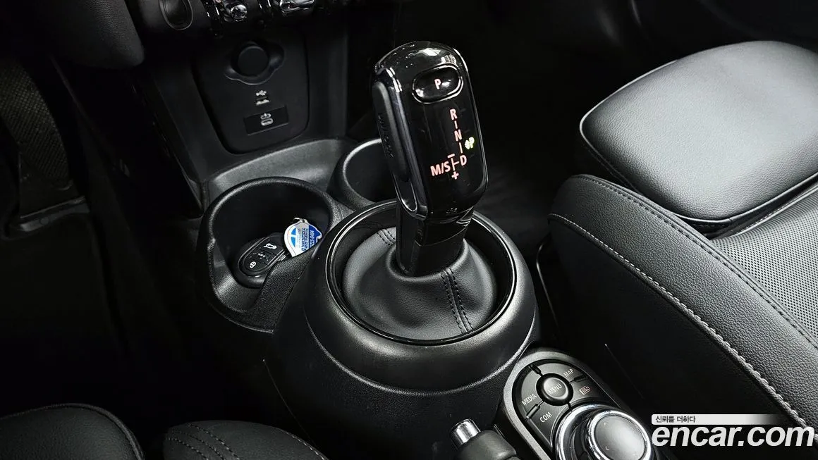 Mini Cooper 2023 из KR, фото 9