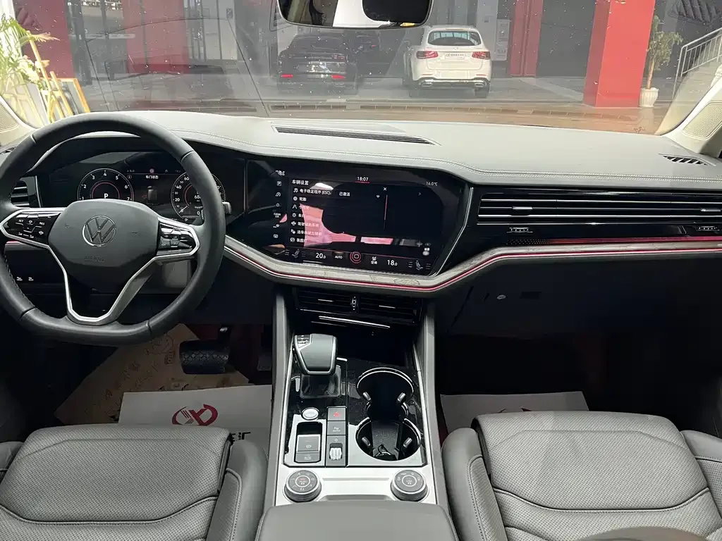 Volkswagen Touareg 2025 из CN, фото 9