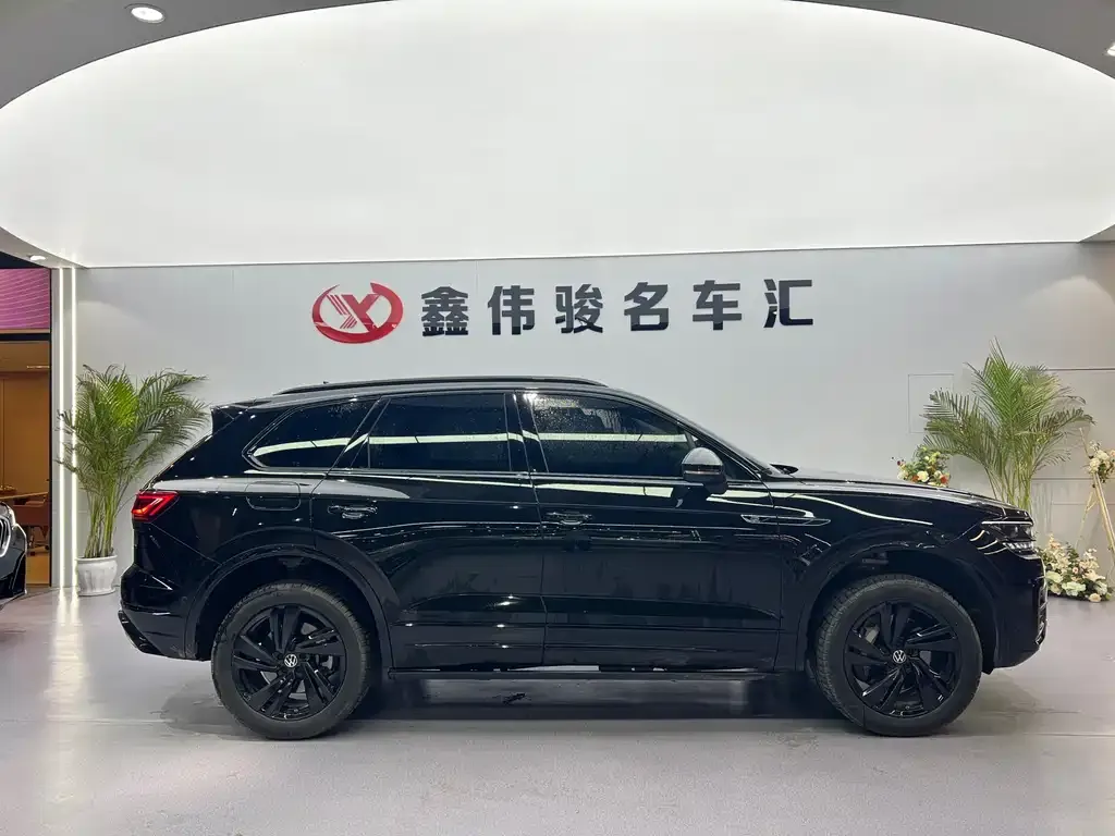 Volkswagen Touareg 2025 из CN, фото 10