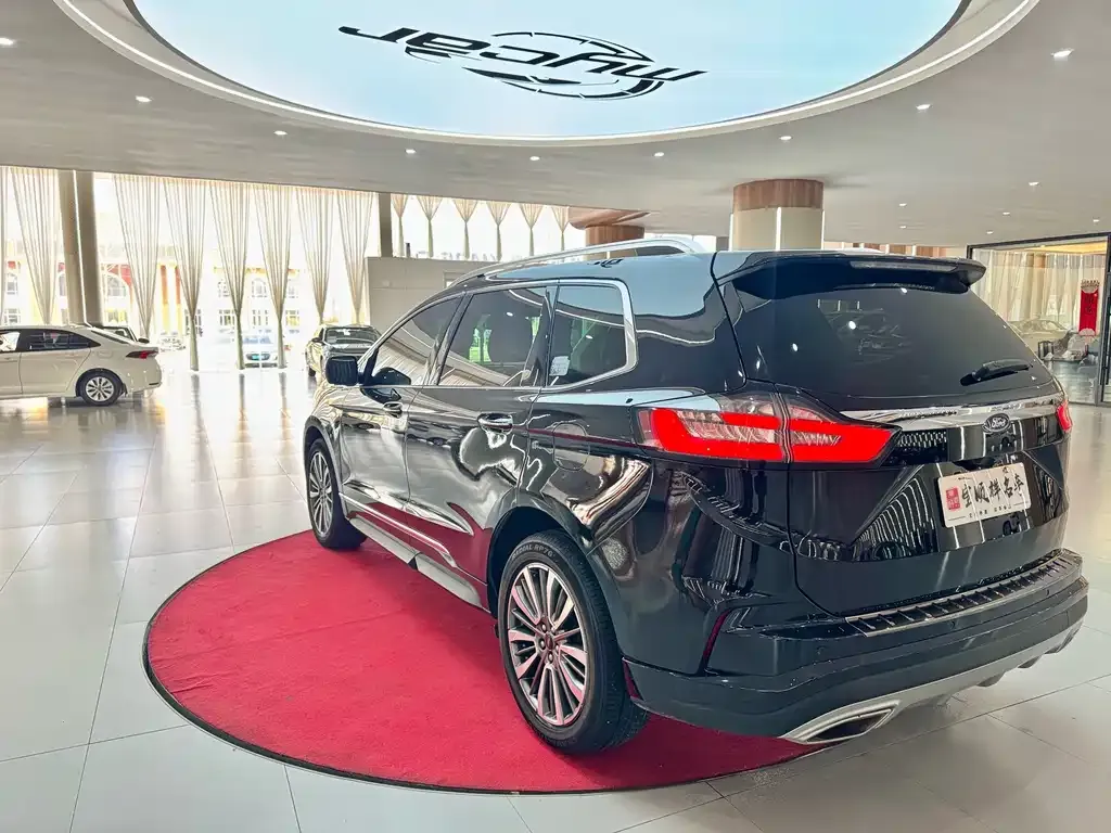 Ford Edge 2022 из CN, фото 3