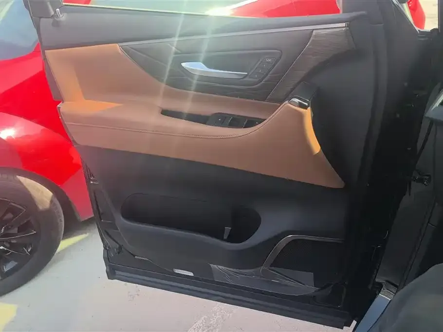 Toyota Alphard 2025 из CN, фото 8
