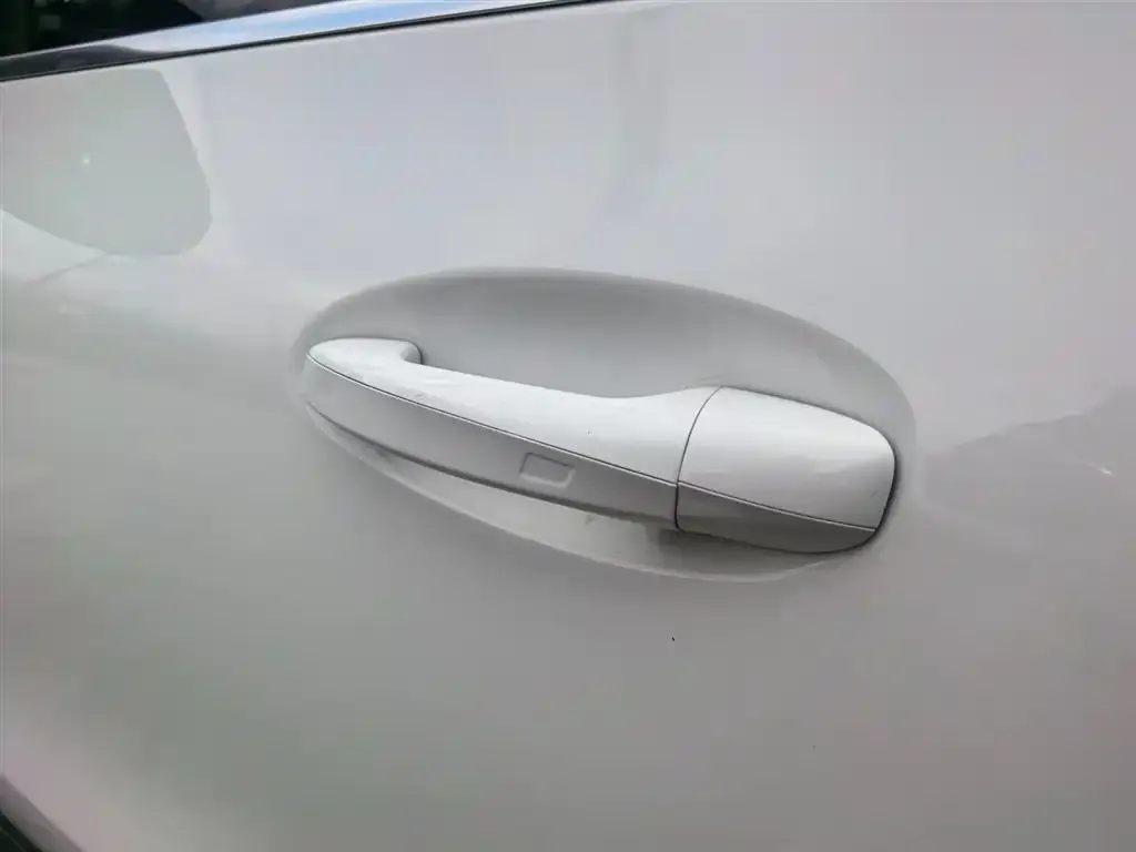 Mercedes-Benz EQA 2023 из CN, фото 2