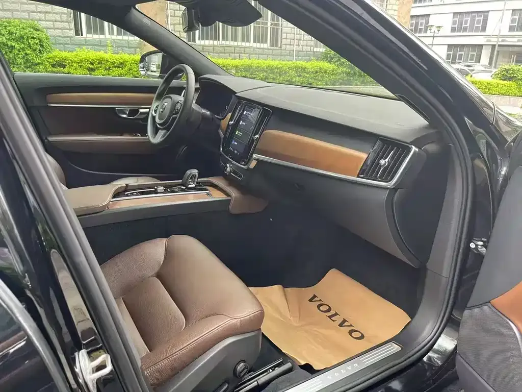Volvo S90 — фото 2