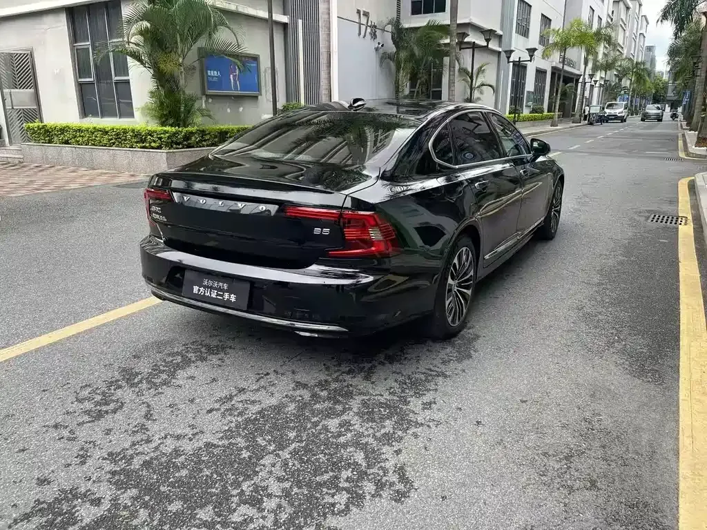 Volvo S90 — фото 5