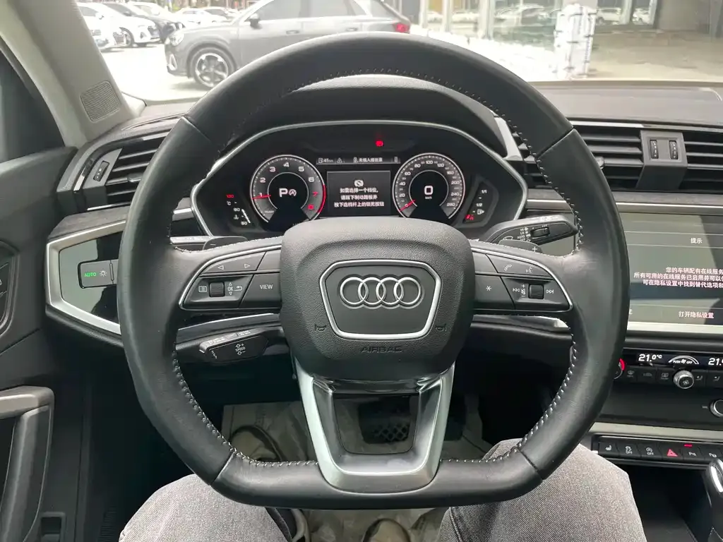 Audi Q3 2021 из CN, фото 9