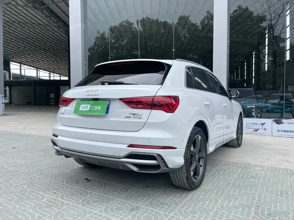 Audi Q3 2021 из CN, фото 7