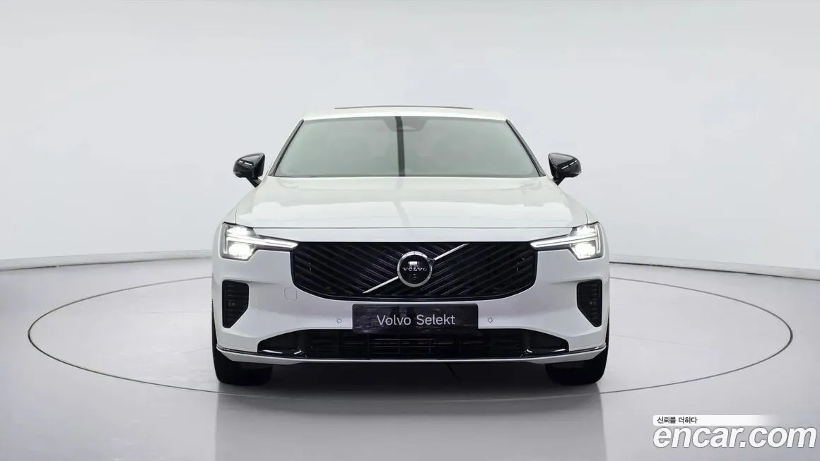 Volvo S90 2026 из KR, фото 2