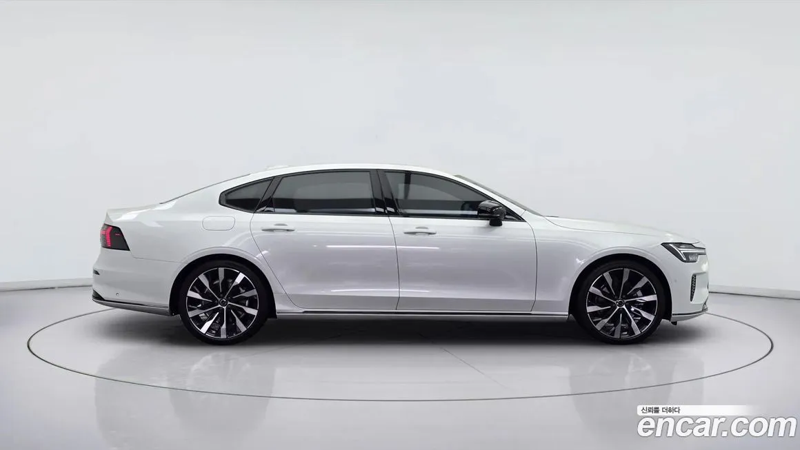 Volvo S90 2026 из KR, фото 6