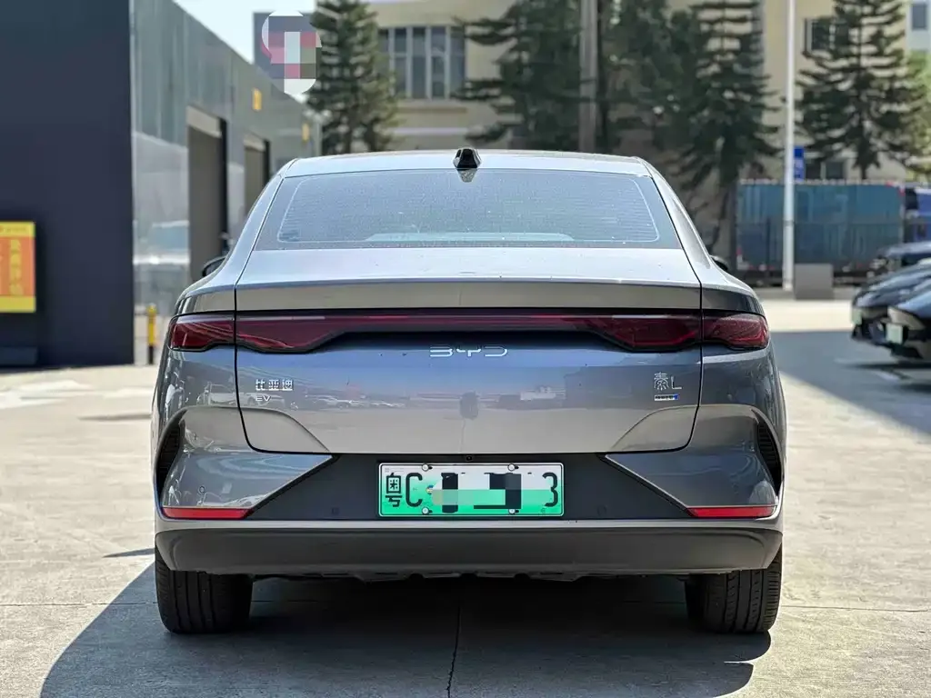 BYD Qin L — фото 3