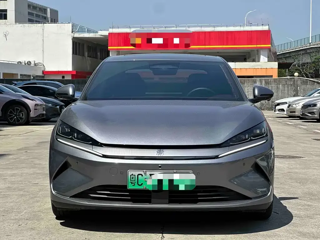 BYD Qin L — фото 6