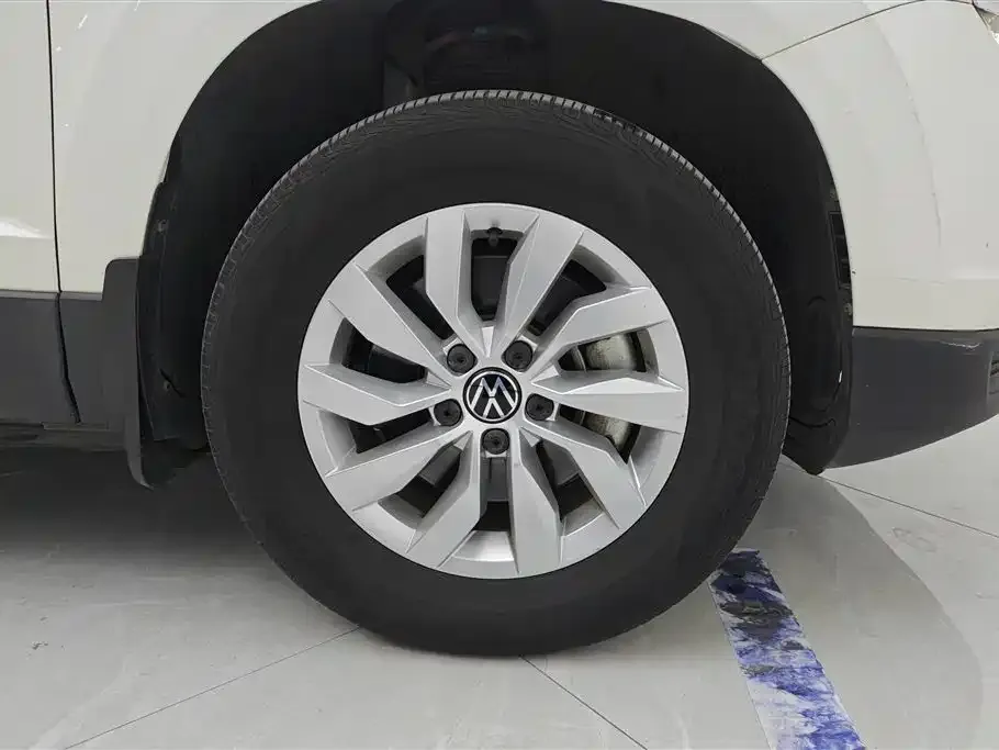 Volkswagen Tharu 2022 из CN, фото 2