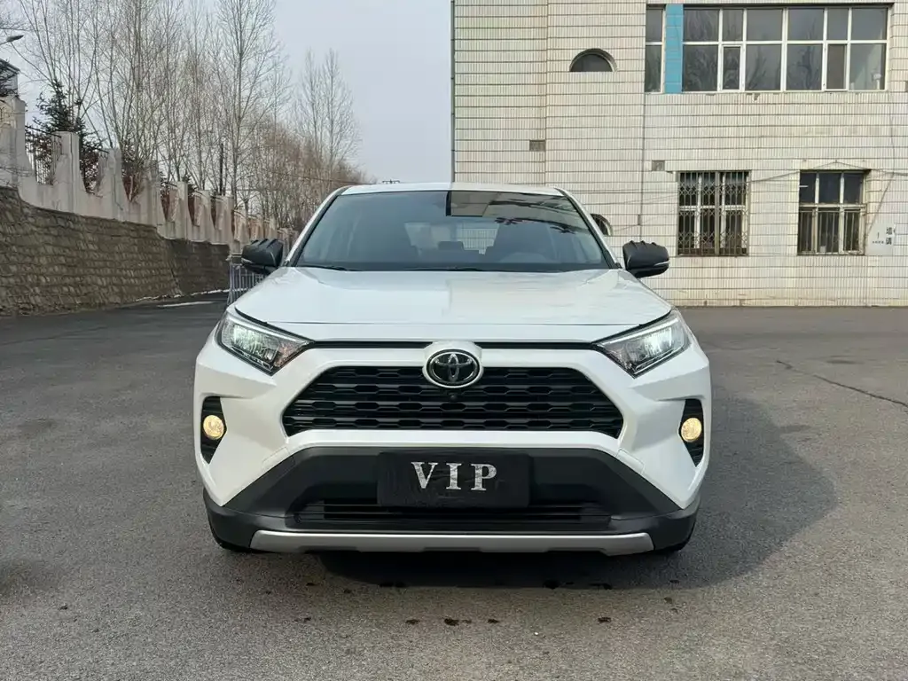 Toyota RAV4 2021 из CN, фото 3