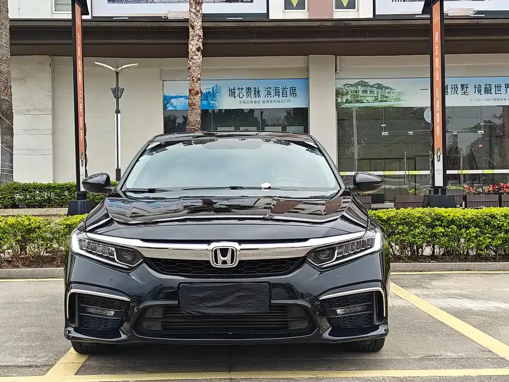 Honda Inspire — фото 6