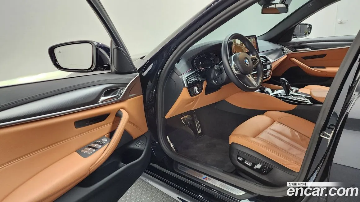 BMW 5-Series 2023 из KR, фото 6