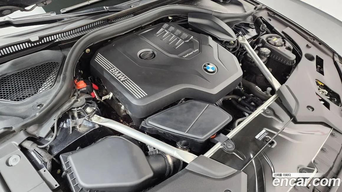 BMW 5-Series 2023 из KR, фото 10