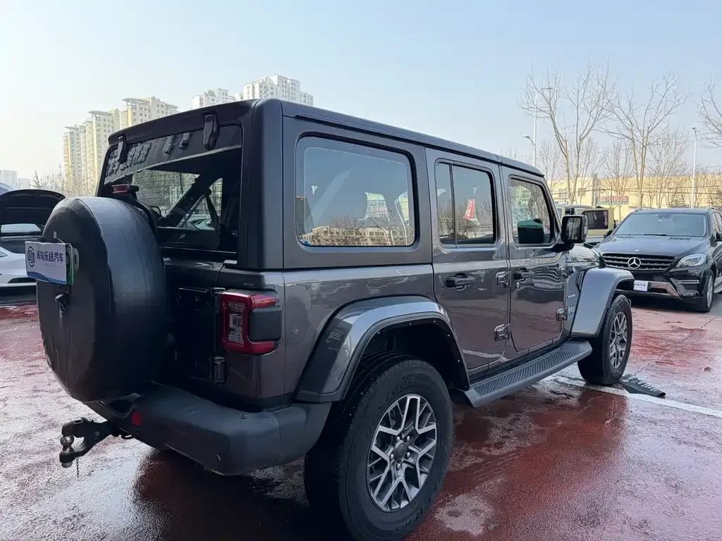 Jeep Wrangler PHEV 2021 из CN, фото 3