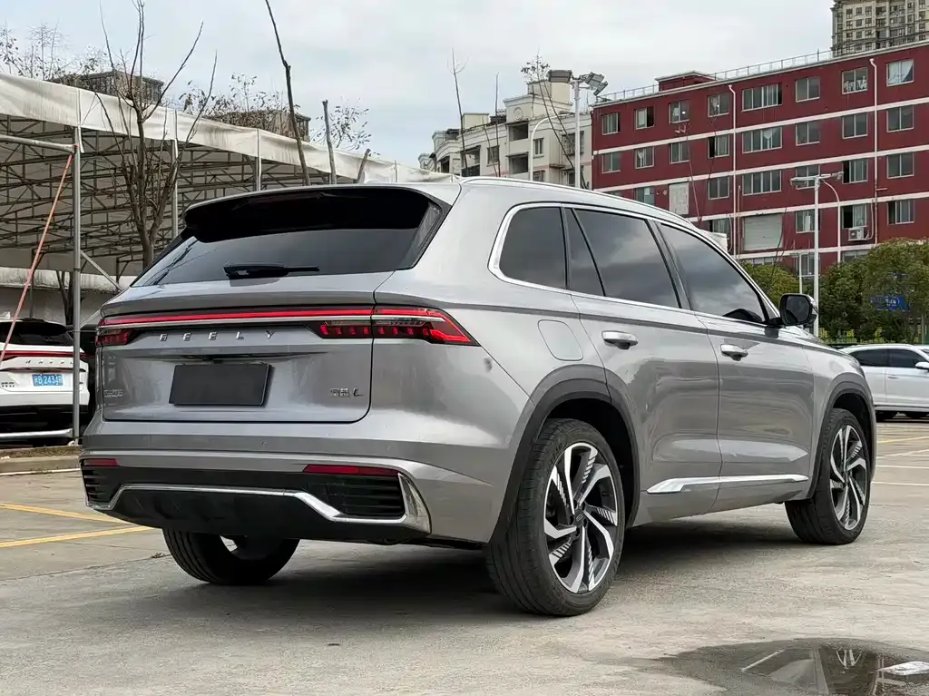 Geely Xingyue L — фото 6