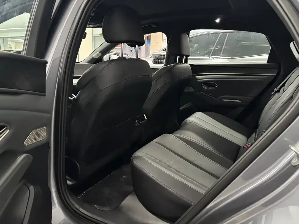 BYD Qin L 2025 из CN, фото 6