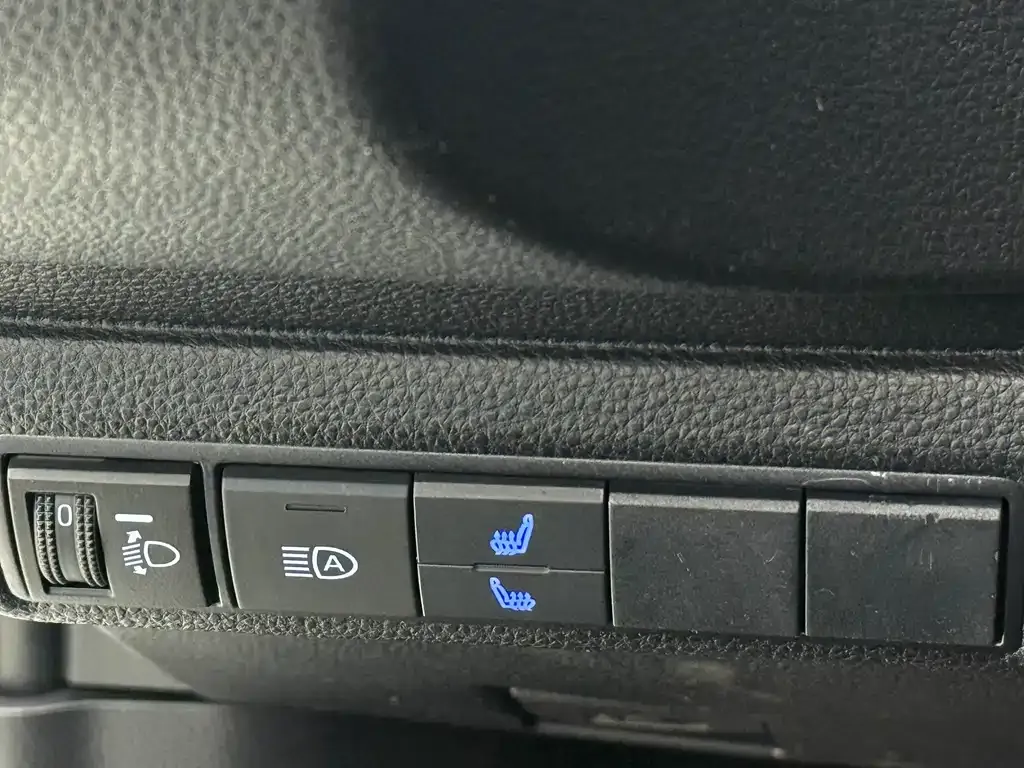 Toyota Levin — фото 9