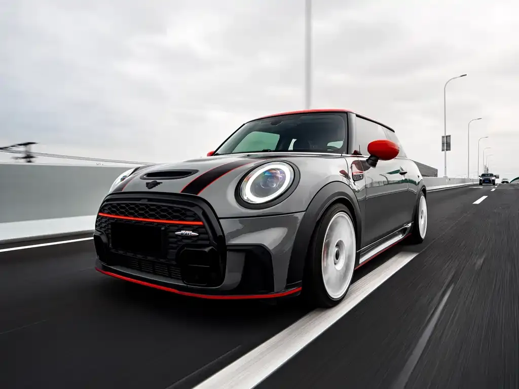 MINI Cooper (3-door) 2022 из CN, фото 4