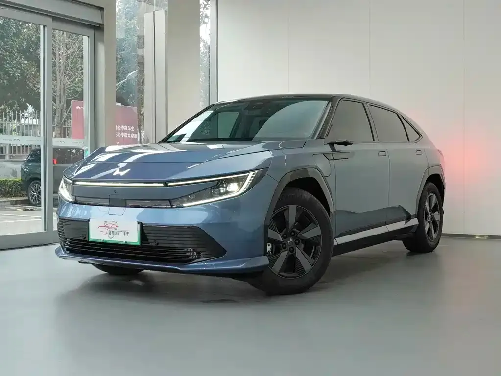 Honda P7