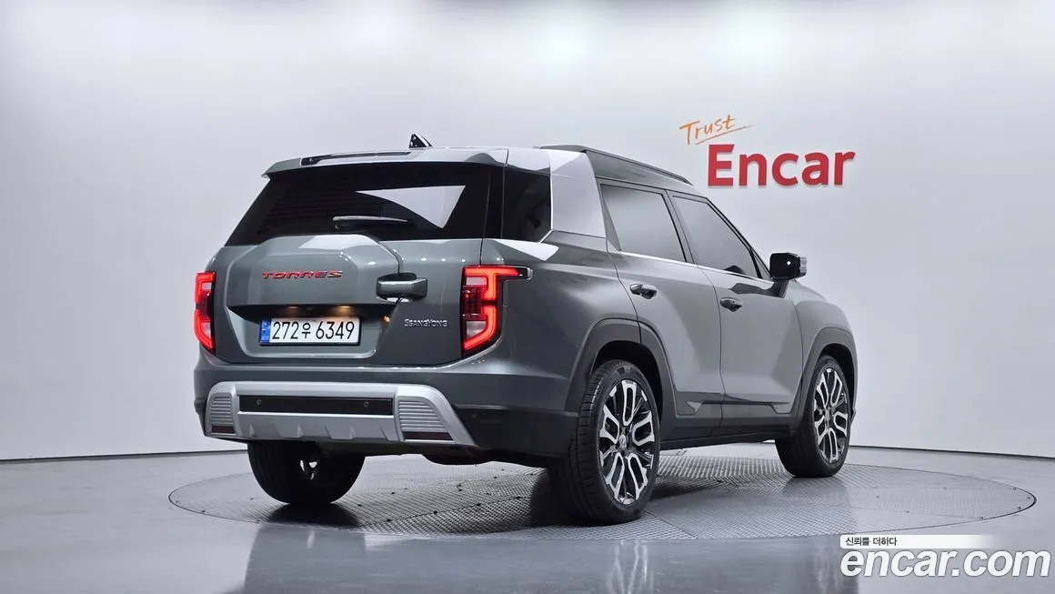 KG Mobility (Ssangyong) Torres 2023 из KR, фото 4