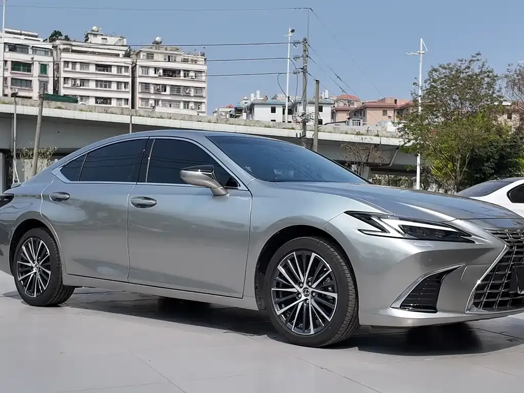 Lexus ES 2025 из CN, фото 7