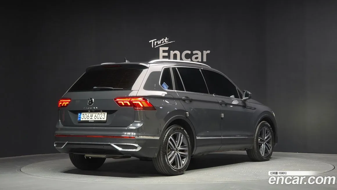 Volkswagen Tiguan — фото 6