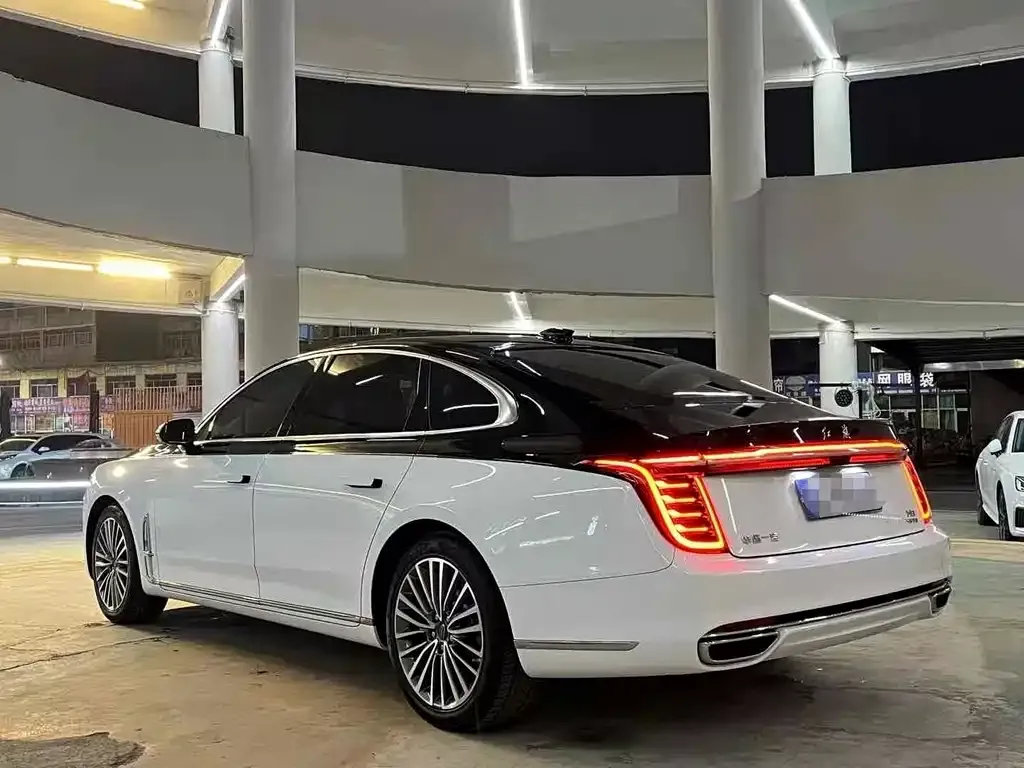 Hongqi H9 — фото 2